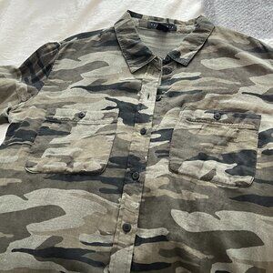 Sanctuary camouflage print blouse cotton size S